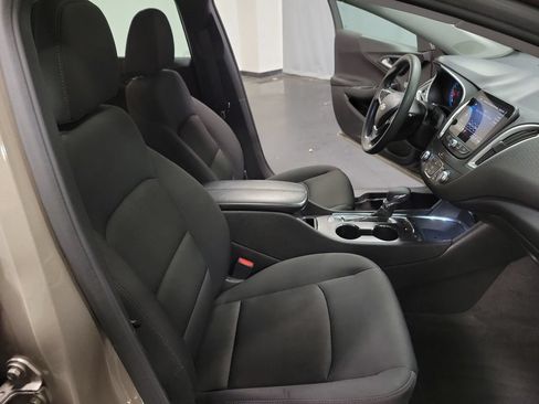 Used 2023 Chevrolet Malibu LT w/ Driver Confidence Package FWD image 21