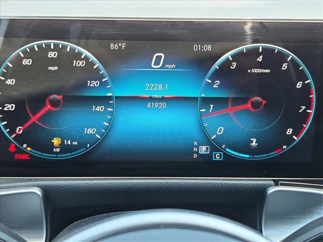 Used 2022 Mercedes-Benz GLB 250 image 11