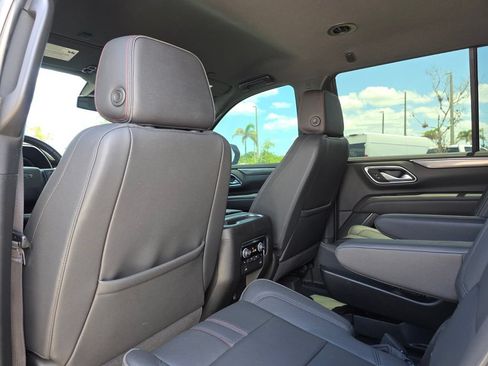 Used 2023 Chevrolet Tahoe RST w/ Luxury Package RWD image 26