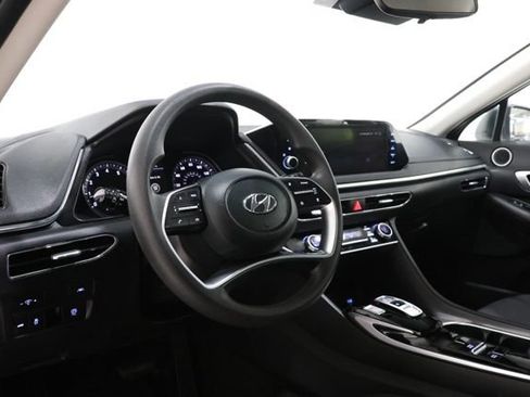 Used 2023 Hyundai Sonata SEL FWD image 13