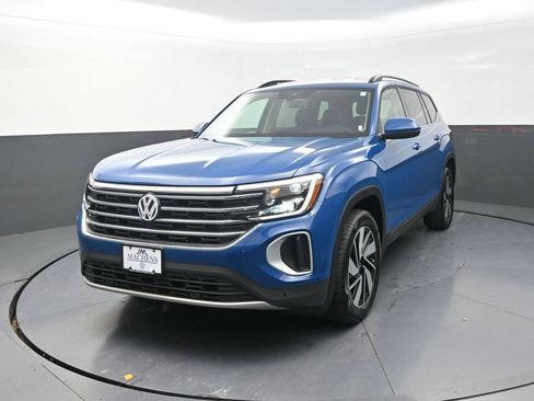 Used 2026 Volkswagen Atlas SE AWD/4WD image 4
