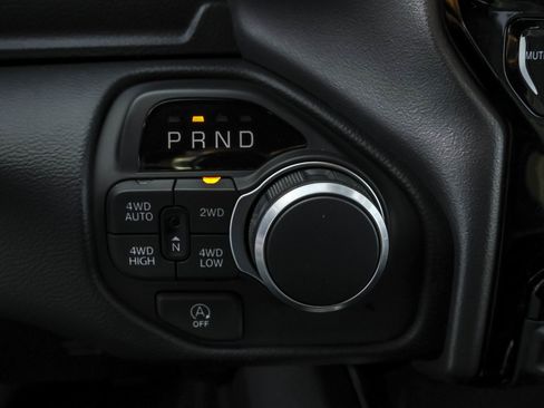 New 2026 RAM 1500 4x4 Crew Cab image 19