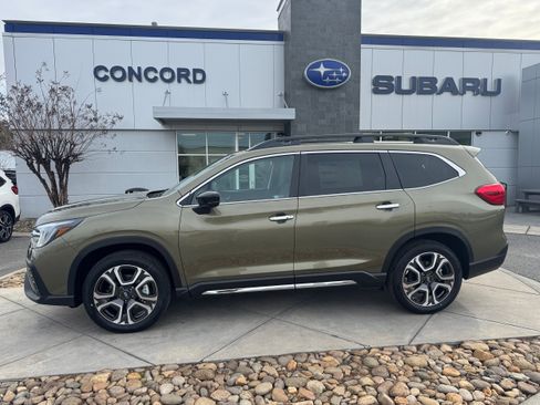 New 2026 Subaru Ascent Touring AWD/4WD image 1