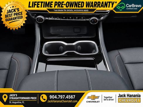 Certified 2025 Chevrolet Traverse RS FWD image 14