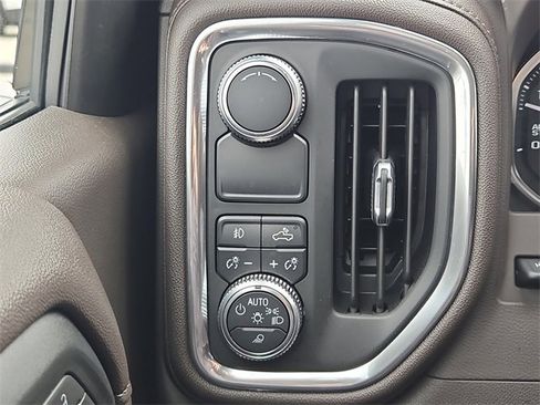 Used 2019 GMC Sierra 1500 Denali w/ Technology Package image 26