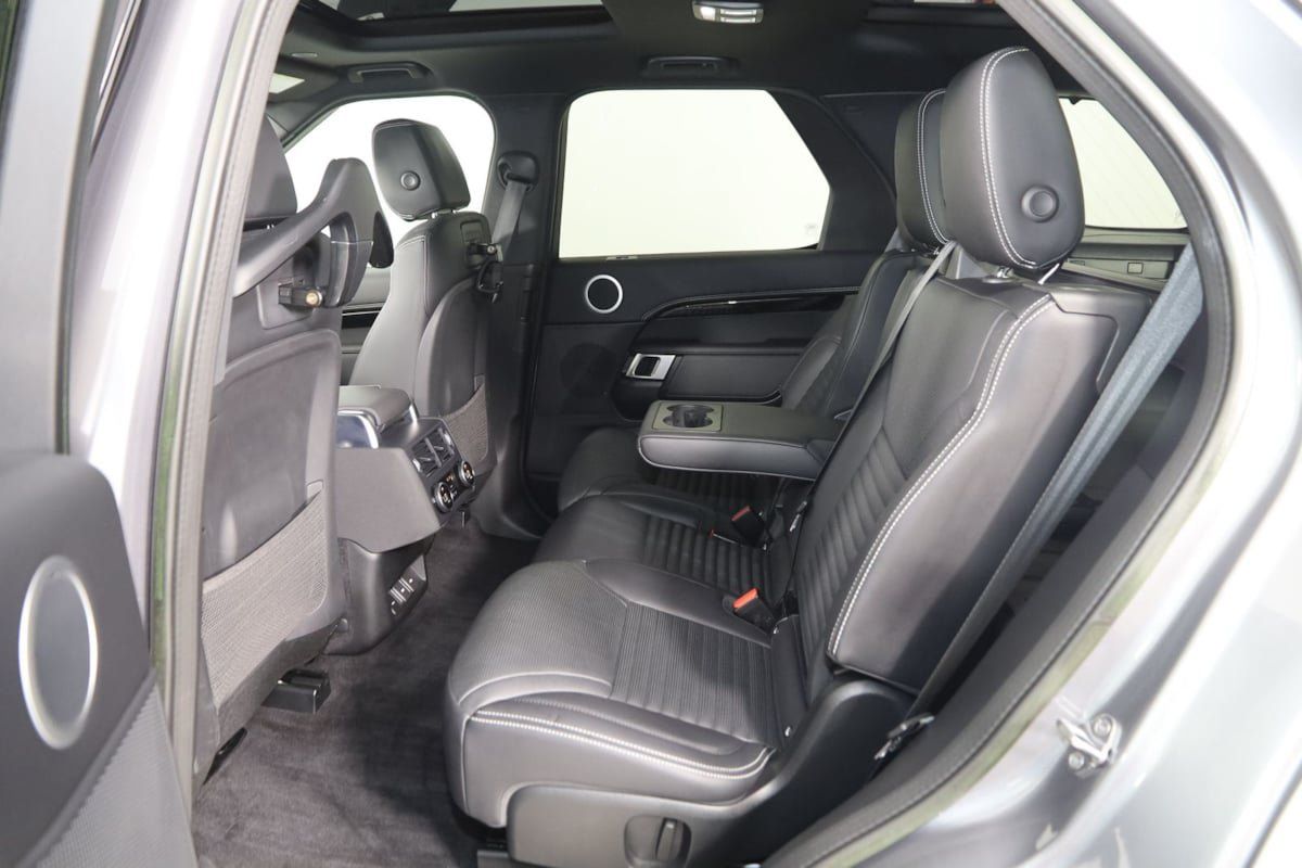 Used 2023 Land Rover Discovery S R-Dynamic AWD/4WD image 50