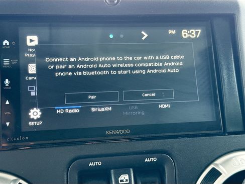 Used 2017 Jeep Wrangler Unlimited Rubicon w/ Dual Top Group AWD/4WD image 28