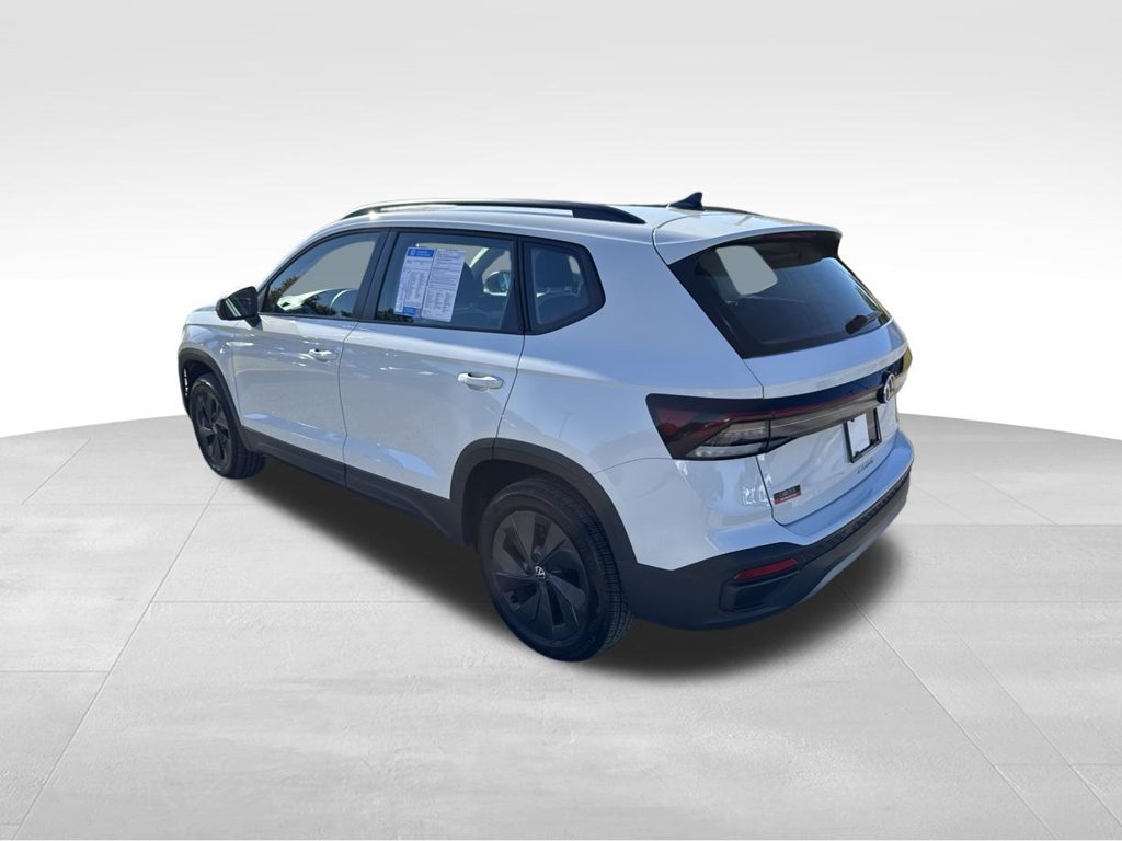 Used 2025 Volkswagen Taos S FWD image 6