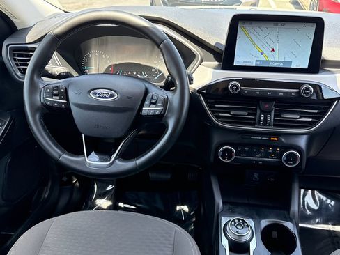 Used 2022 Ford Escape SE w/ Convenience Package AWD/4WD image 19