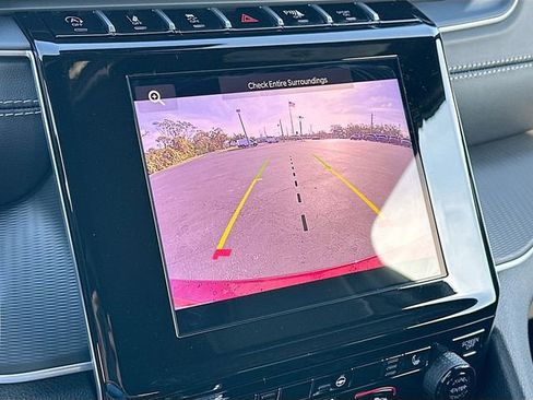 New 2026 Jeep Grand Cherokee L Laredo image 8