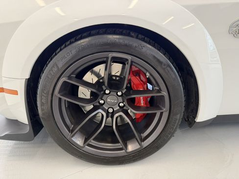 Used 2018 Dodge Challenger SRT Hellcat image 52