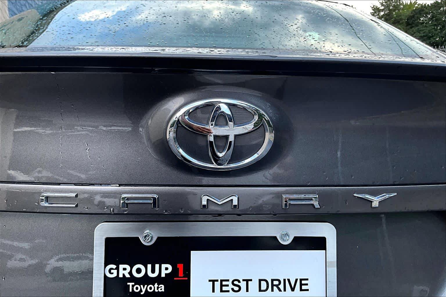 Used 2024 Toyota Camry SE FWD image 31