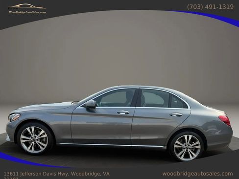 Used 2018 Mercedes-Benz C 300 4MATIC Sedan w/ Premium Package image 7