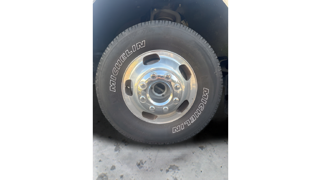 Used 2021 Ford F350 Platinum AWD/4WD image 22