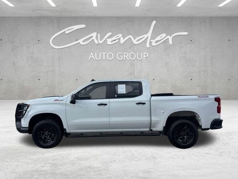 Used 2024 Chevrolet Silverado 1500 LT Trail Boss w/ Convenience Package II AWD/4WD image 16