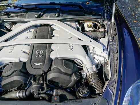 Used 2015 Aston Martin DB9 Volante image 25