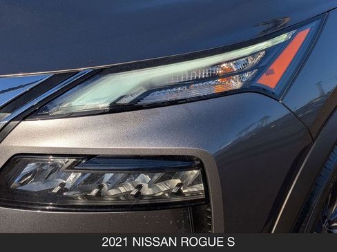 Used 2021 Nissan Rogue S AWD/4WD image 10