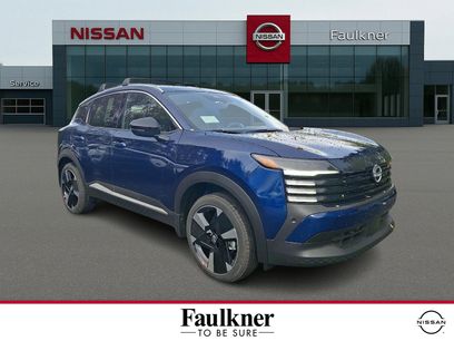 New 2026 Nissan Kicks SR w/ Cold Weather Package