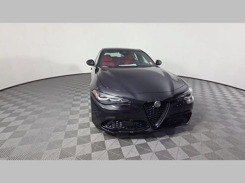 New 2026 Alfa Romeo Giulia w/ Driving Assist Package RWD image 39