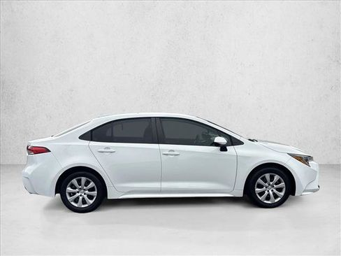 Certified 2024 Toyota Corolla LE FWD image 4