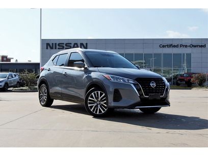 Used 2021 Nissan Kicks SV