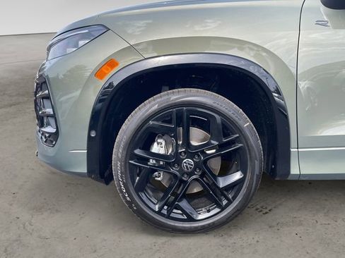 New 2026 Volkswagen Tiguan SE R-Line AWD/4WD image 14