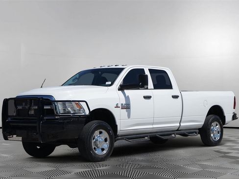 Used 2015 RAM 3500 Tradesman w/ Chrome Appearance Group AWD/4WD image 8