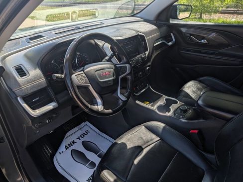 Used 2020 GMC Terrain SLT w/ Elevation Edition image 3