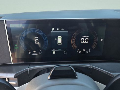 New 2026 Hyundai Santa Fe SEL FWD image 28
