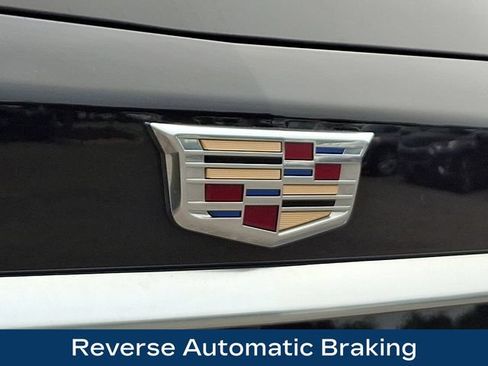 Used 2024 Cadillac XT6 Sport w/ Technology Package AWD/4WD image 33
