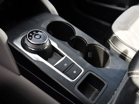 Used 2023 Ford Escape Platinum w/ Premium Technology Package image 31