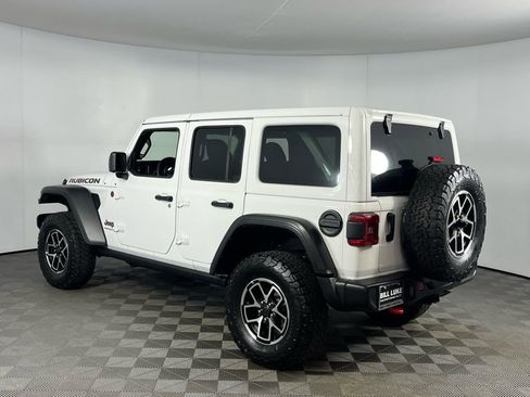 Used 2025 Jeep Wrangler Unlimited Rubicon image 10