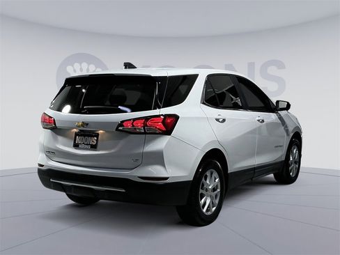 Used 2023 Chevrolet Equinox LT image 16