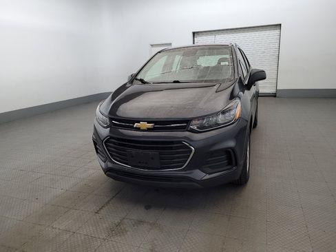 Used 2019 Chevrolet Trax LS w/ LPO, Cargo Package AWD/4WD image 15