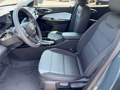 Certified 2026 Chevrolet Trax LT FWD image 10