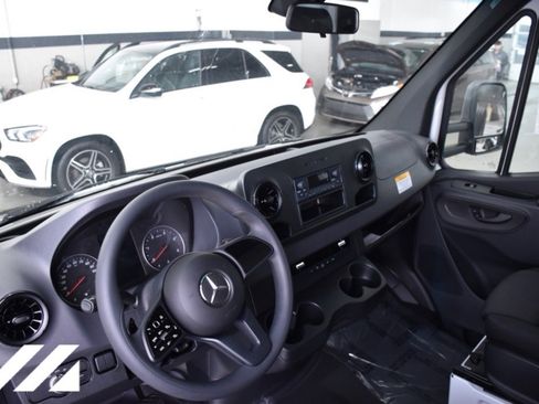 New 2024 Mercedes-Benz Sprinter 3500 image 16