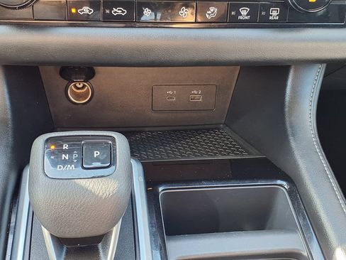 Used 2025 Nissan Pathfinder SV AWD/4WD image 36
