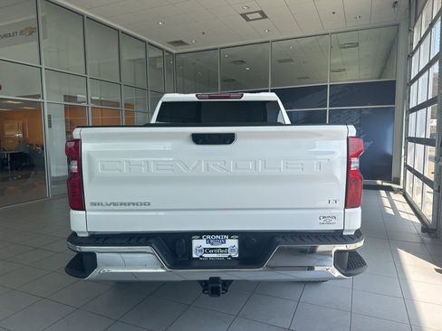 Used 2024 Chevrolet Silverado 1500 LT AWD/4WD image 8