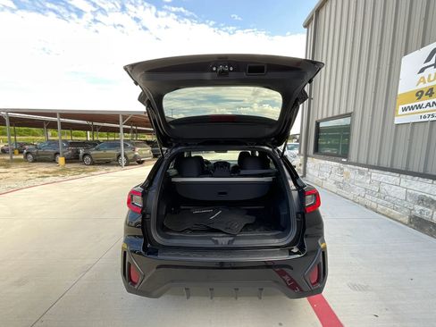 Used 2025 Subaru Crosstrek 2.5i Sport w/ Crosstrek Mirror Package AWD/4WD image 14