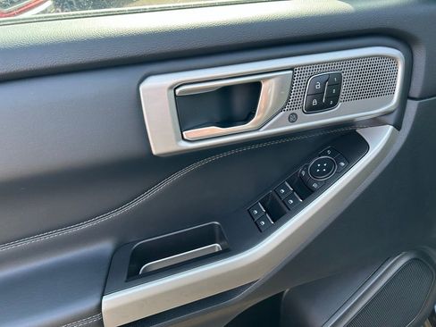 Certified 2023 Ford Explorer Limited w/ Equipment Group 301A image 14