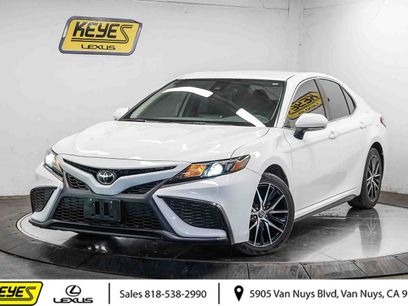 Used 2022 Toyota Camry SE w/ Convenience Package