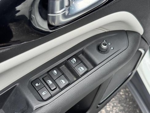 Used 2024 Jeep Compass Limited AWD/4WD image 15