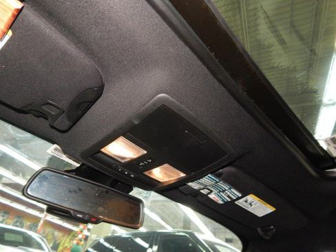 Used 2017 Dodge Challenger SXT Plus image 28