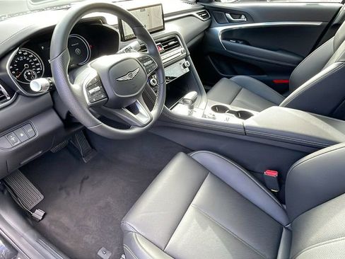 Used 2025 Genesis G70 2.5T image 14