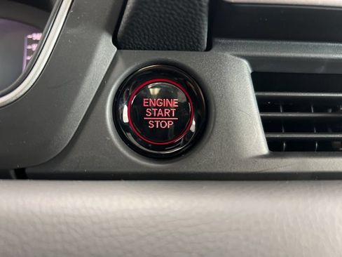 New 2026 Honda Pilot Black Edition image 28