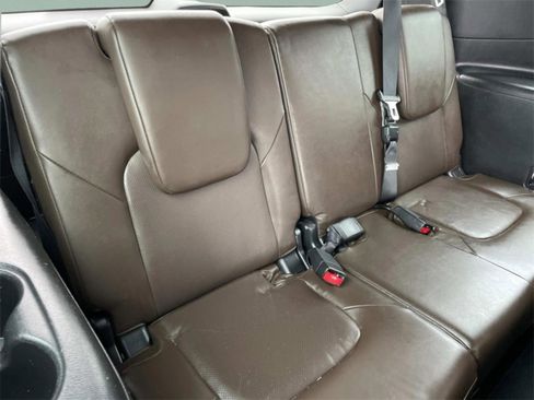 Used 2022 Nissan Armada Platinum w/ Captain's Chairs Package image 17
