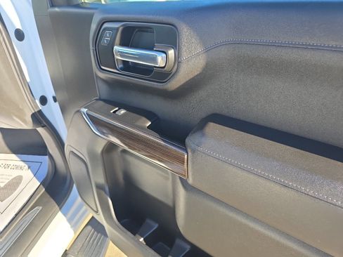 Used 2022 Chevrolet Silverado 1500 LT Trail Boss w/ Safety Package image 14