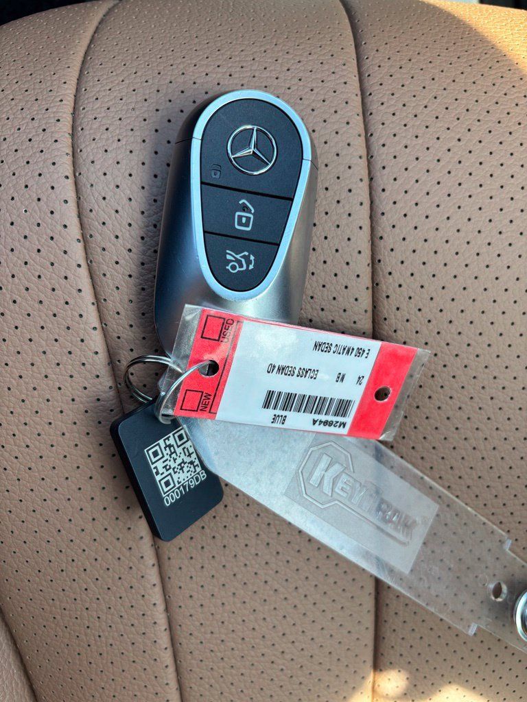 Used 2024 Mercedes-Benz E 450 4MATIC Sedan image 14