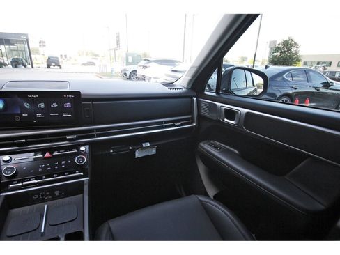 Certified 2026 Hyundai Santa Fe SEL FWD image 13