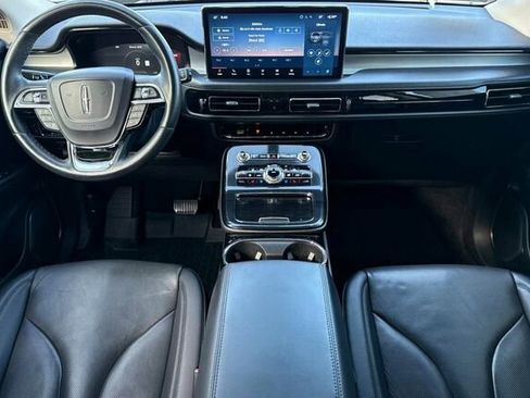 Used 2022 Lincoln Nautilus Reserve w/ Equipment Group 201A image 13